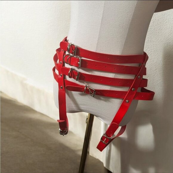 NEW Red faux Leather Belt Accessory garter goth glam bondage belt XL - Picture 1 of 4